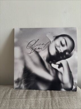 OLIVIA DEAN SIGNED THE ART OF LOVING VINYL